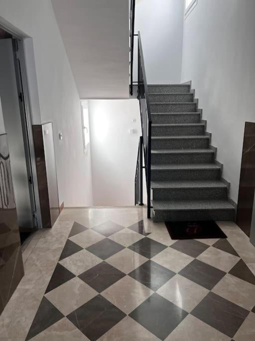 La Casa De La Avenida Cenes De La Vega Exterior foto